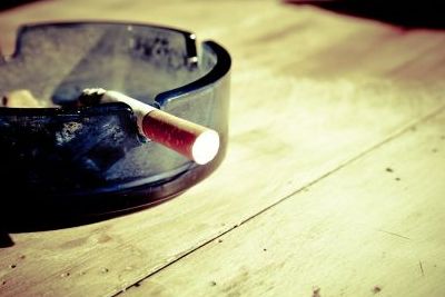 https://www.funerariadeguardia.es/almacen/noticias/img_cigarette5994851280.jpg